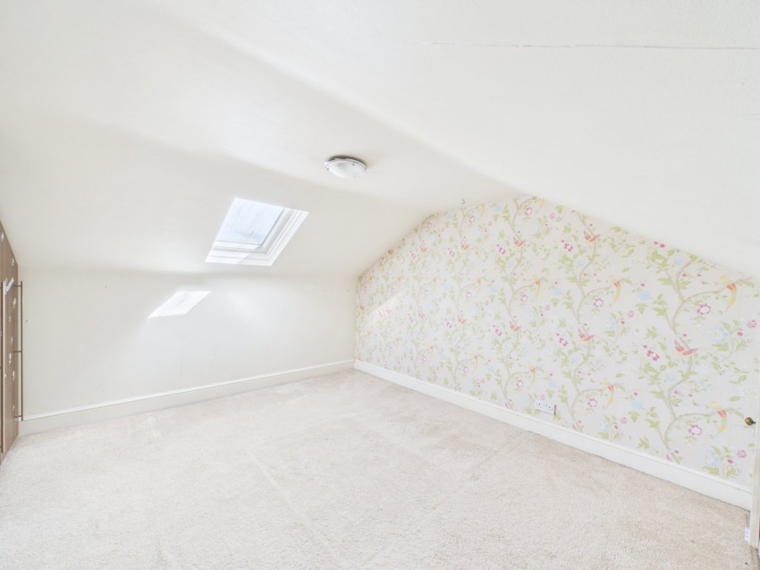 Images for Staines-upon-Thames, Surrey EAID:2640919782 BID:STA