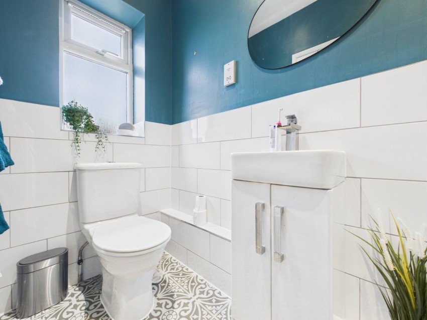 Images for Ashford, Surrey EAID:2640919782 BID:ASH