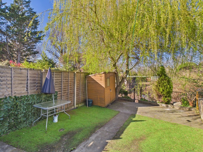 Images for Staines-upon-Thames, Surrey EAID:2640919782 BID:STA