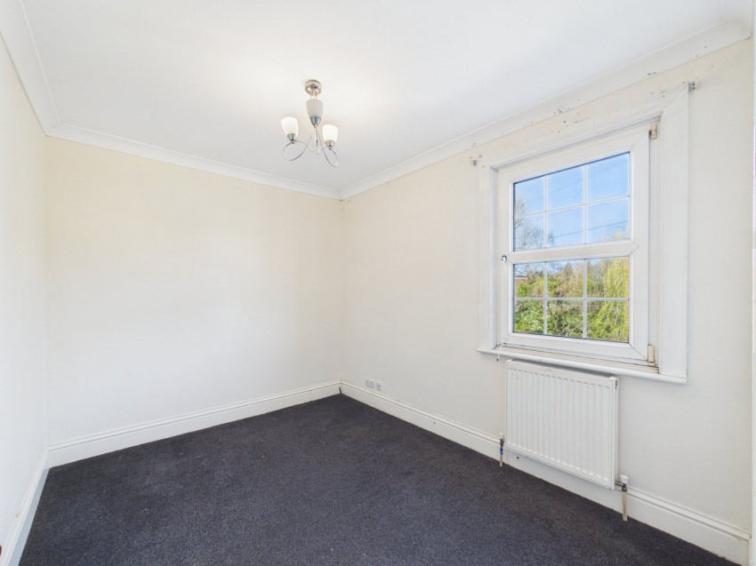 Images for Staines-upon-Thames, Surrey EAID:2640919782 BID:STA