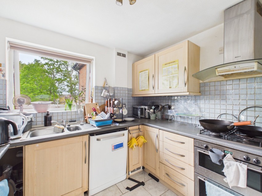 Images for Moormede Crescent, Staines-upon-Thames, Surrey EAID:2640919782 BID:STA
