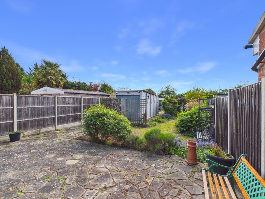 Images for Staines-upon-Thames, Surrey EAID:2640919782 BID:STA