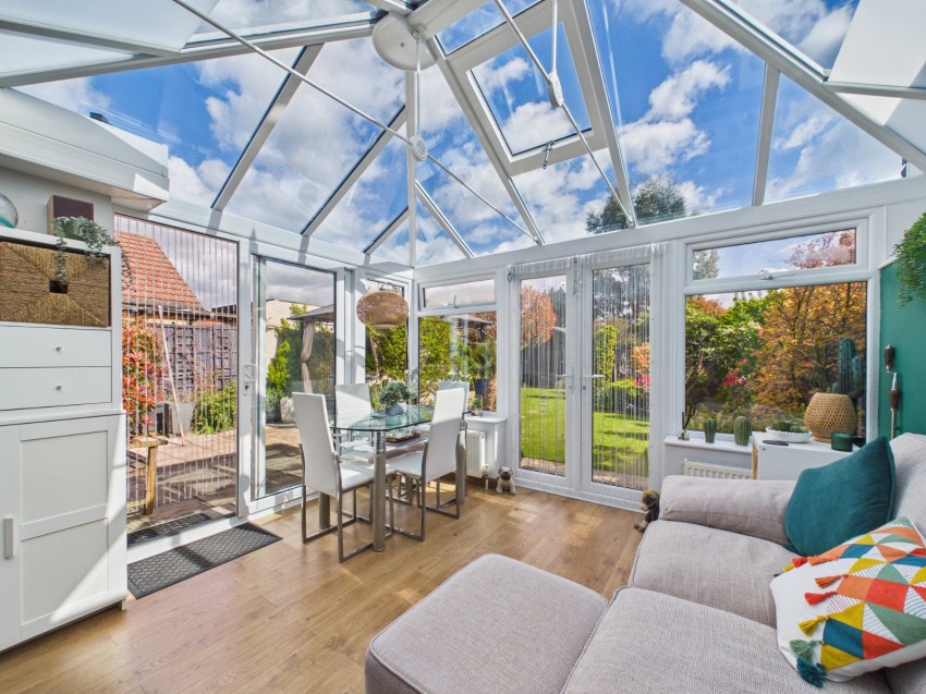 Images for Staines-upon-Thames, Surrey EAID:2640919782 BID:STA