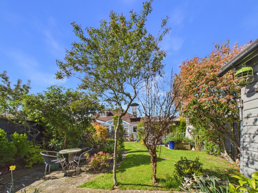 Images for Staines-upon-Thames, Surrey EAID:2640919782 BID:STA