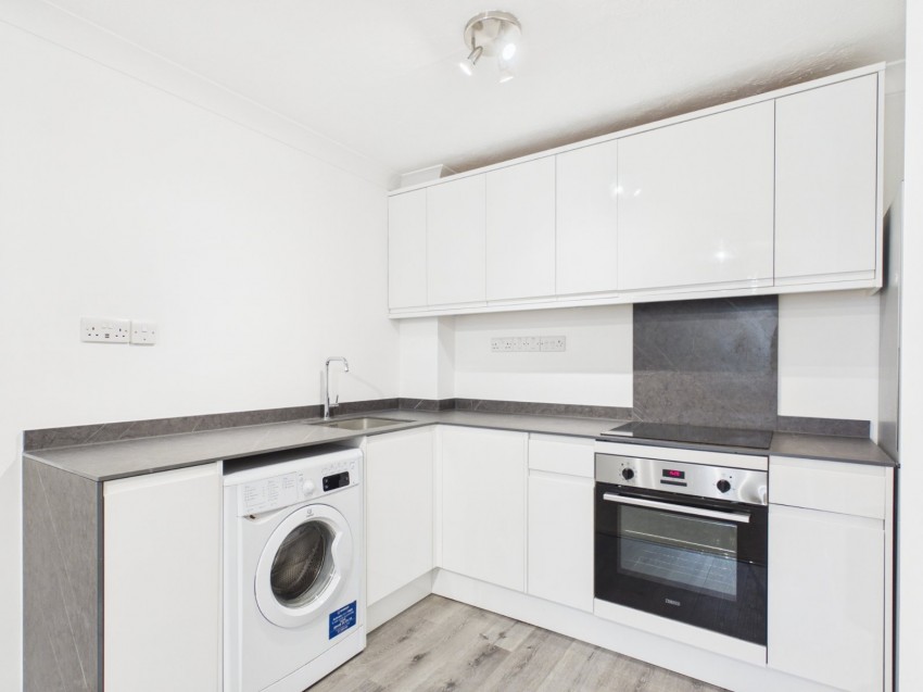Images for Sidney Road, Staines-upon-Thames, Surrey EAID:2640919782 BID:STA