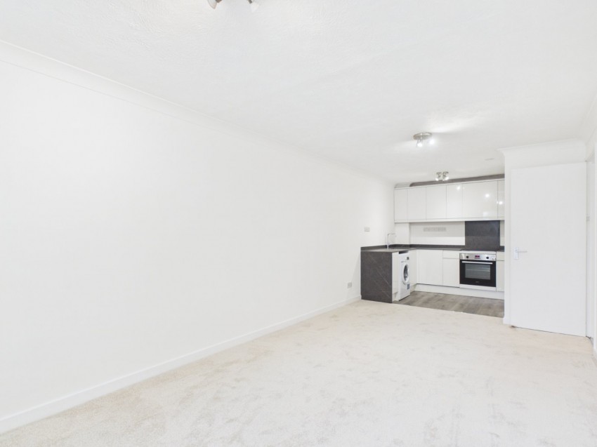 Images for Sidney Road, Staines-upon-Thames, Surrey EAID:2640919782 BID:STA
