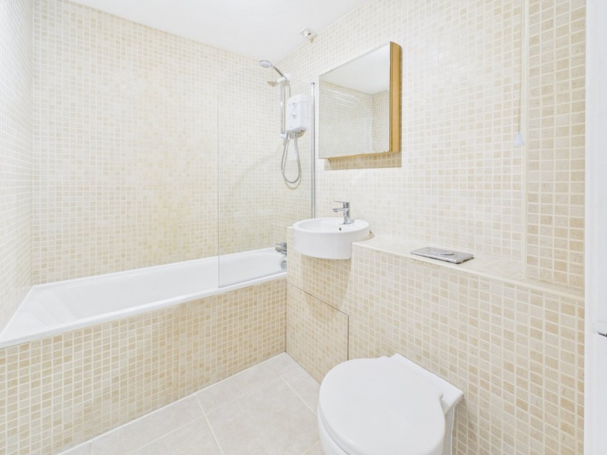 Images for Sidney Road, Staines-upon-Thames, Surrey EAID:2640919782 BID:STA
