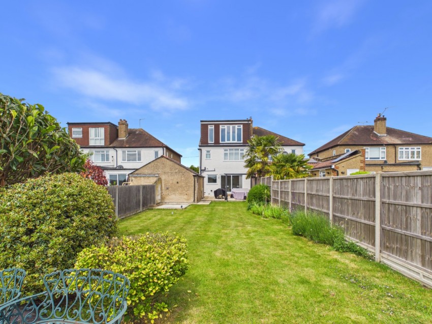 Images for Staines-upon-Thames, Surrey EAID:2640919782 BID:STA