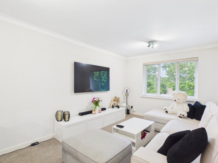Images for Sidney Road, Staines, Surrey EAID:2640919782 BID:STA