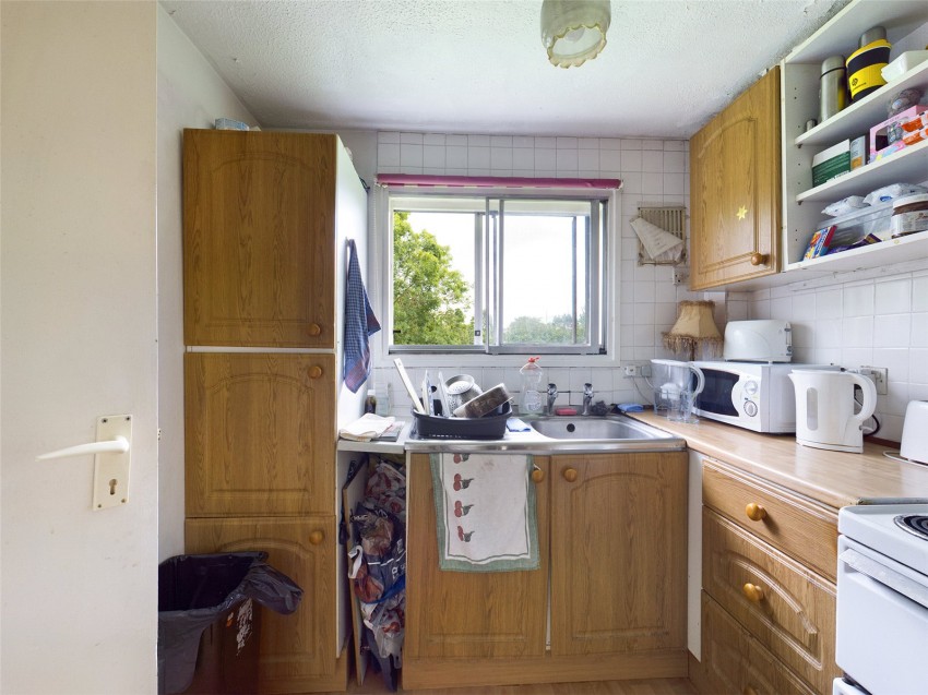 Images for Bath Road, 480 Bath Road, Longford Village, Middlesex EAID:2640919782 BID:STL