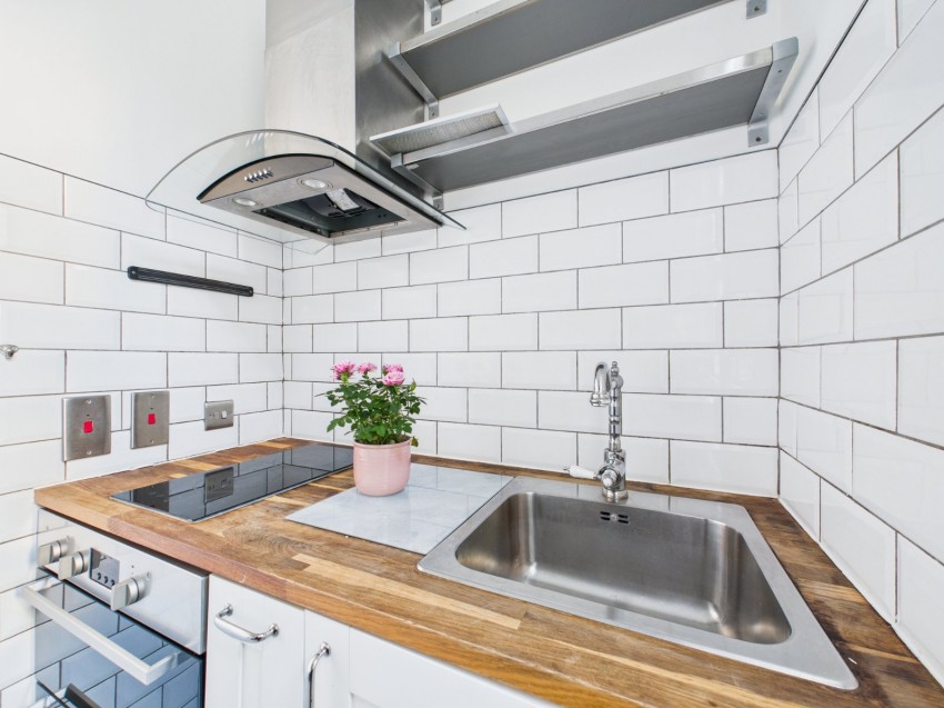 Images for Cherry Orchard, Staines-Upon-Thames, Middlesex EAID:2640919782 BID:STL