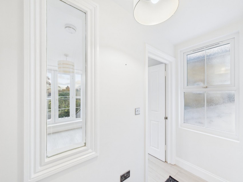 Images for Cherry Orchard, Staines-Upon-Thames, Middlesex EAID:2640919782 BID:STL