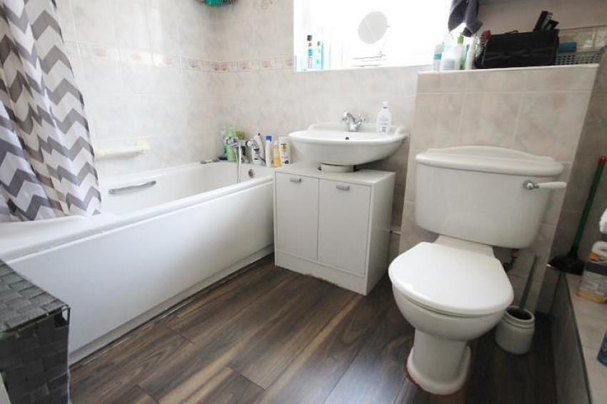 Images for Staines-Upon-Thames, Middlesex EAID:2640919782 BID:STL