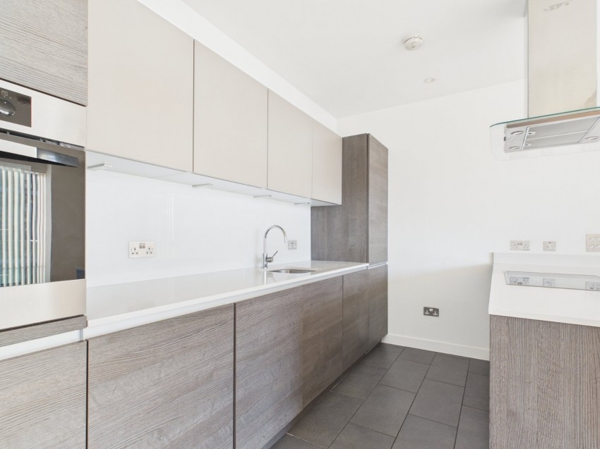 Images for Fairfield Avenue, Staines - Upon -Thames, Middlesex EAID:2640919782 BID:STL