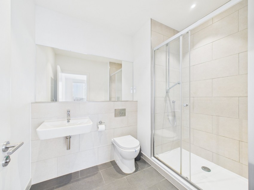 Images for Fairfield Avenue, Staines - Upon -Thames, Middlesex EAID:2640919782 BID:STL