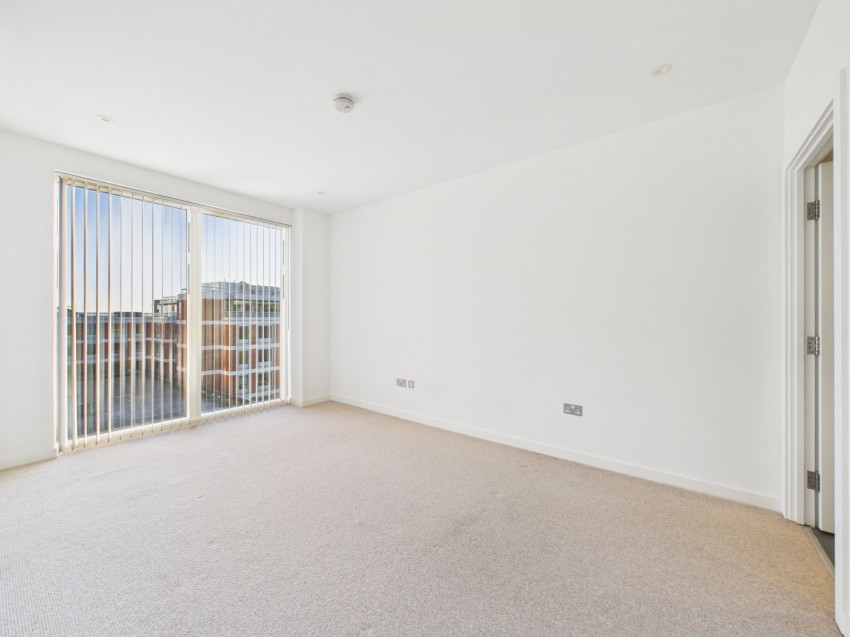 Images for Fairfield Avenue, Staines - Upon -Thames, Middlesex EAID:2640919782 BID:STL