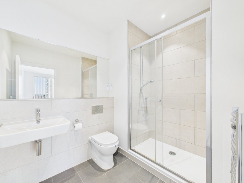 Images for Fairfield Avenue, Staines - Upon -Thames, Middlesex EAID:2640919782 BID:STL