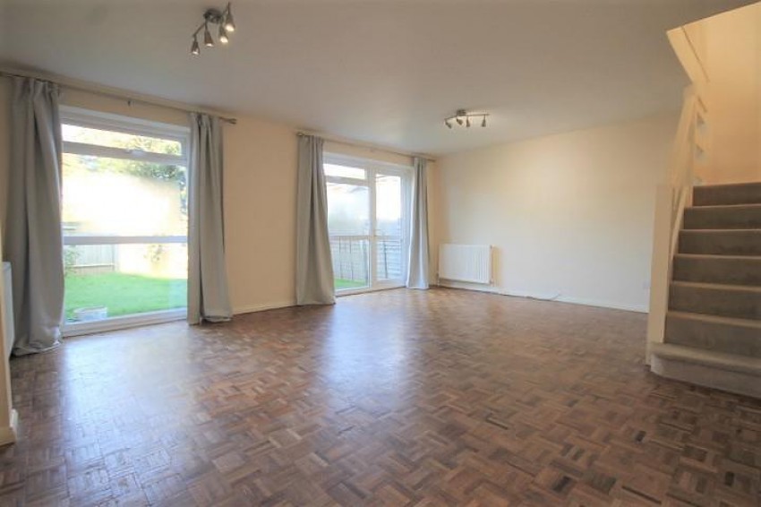 Images for Staines-Upon-Thames, Middlesex EAID:2640919782 BID:STL