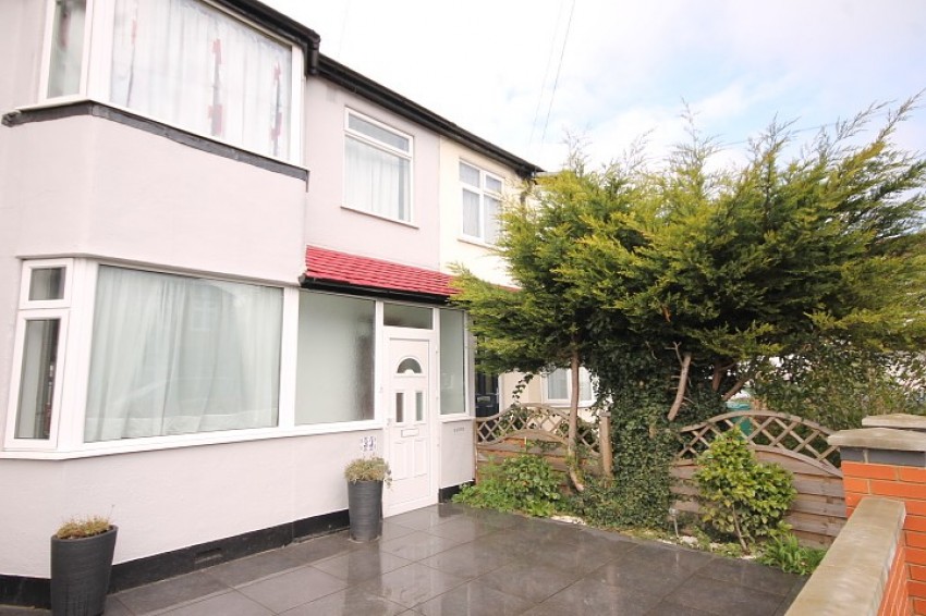 Images for Staines-Upon-Thames, Middlesex EAID:2640919782 BID:STL