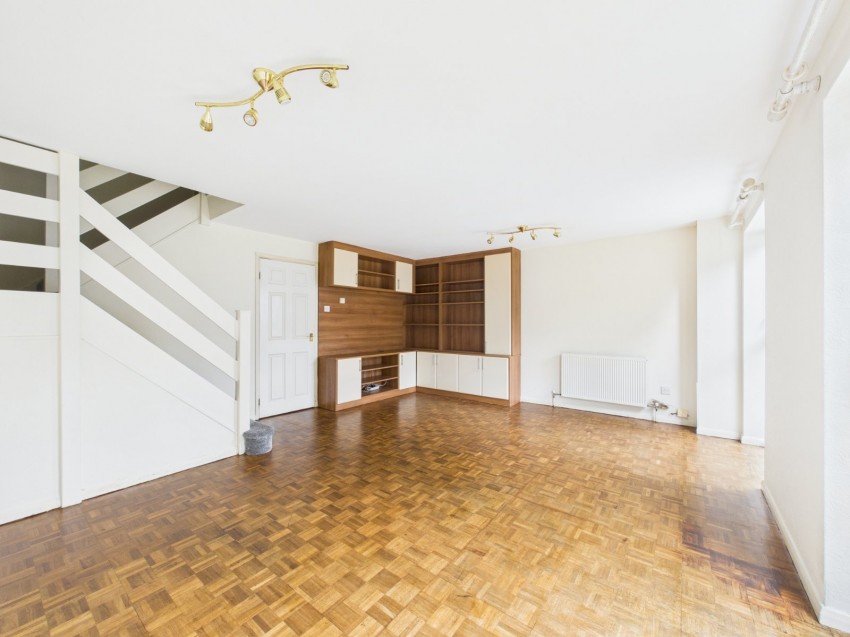 Images for Staines-Upon-Thames, Middlesex EAID:2640919782 BID:STL