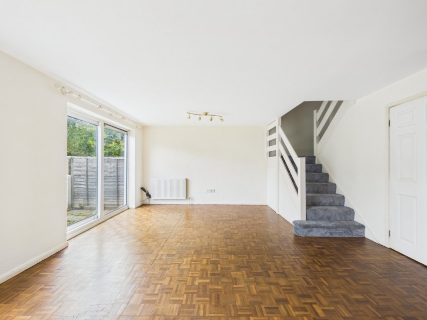 Images for Staines-Upon-Thames, Middlesex EAID:2640919782 BID:STL