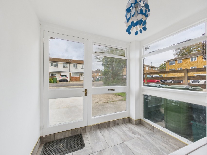 Images for Staines-Upon-Thames, Middlesex EAID:2640919782 BID:STL