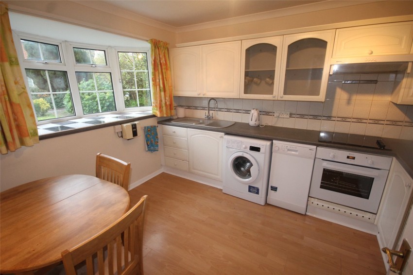 Images for Staines-Upon-Thames, Surrey EAID:2640919782 BID:STL