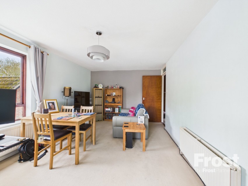 Images for Moormede Crescent, Staines-Upon-Thames, Middlesex EAID:2640919782 BID:STL