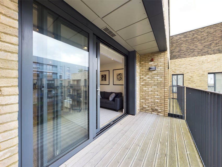Images for Fairfield Avenue, 2 Fairfield Avenue, Staines-upon-Thames EAID:2640919782 BID:STL