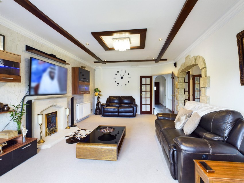 Images for Wraysbury, Staines-upon-Thames, Berkshire EAID:2640919782 BID:STL