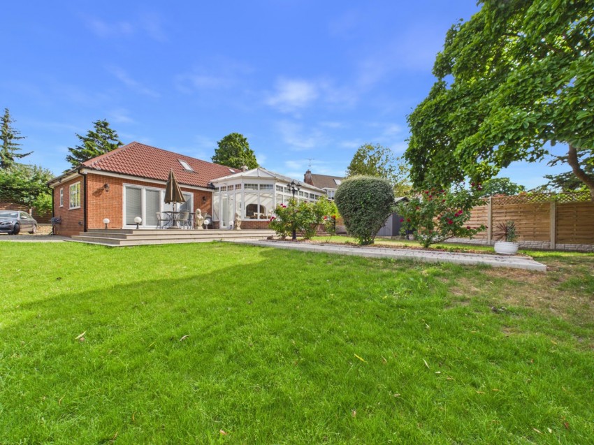 Images for Wraysbury, Berkshire EAID:2640919782 BID:STL