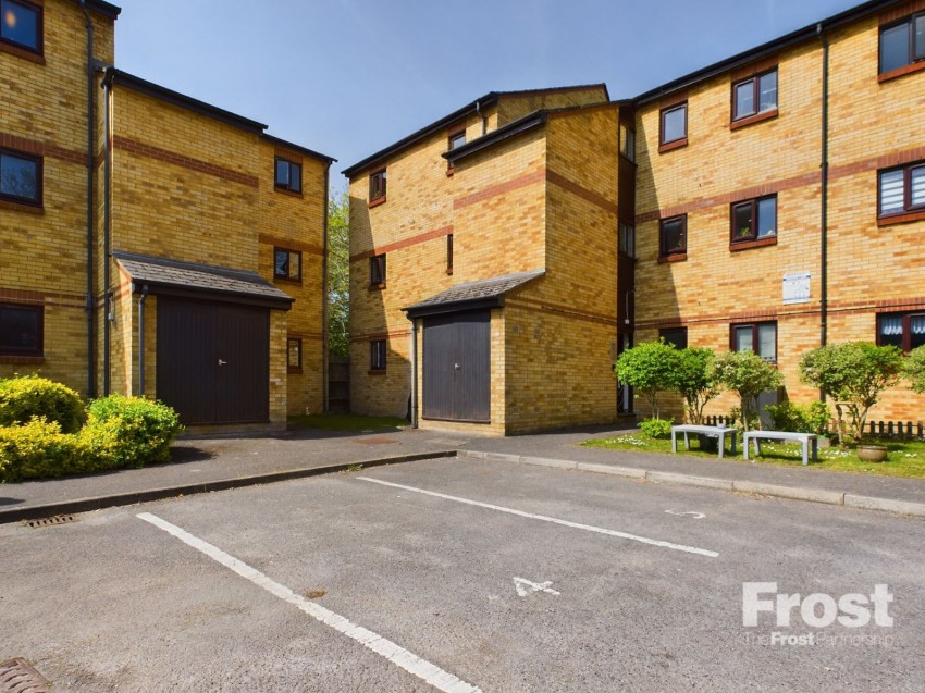 Images for Cherry Orchard, Staines-Upon-Thames, Surrey EAID:2640919782 BID:STL