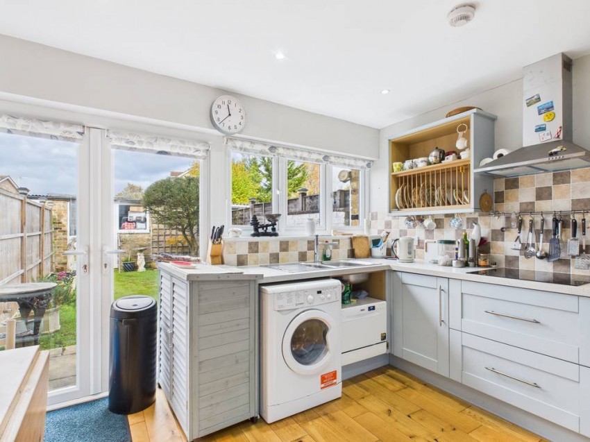 Images for Wraysbury, Berkshire EAID:2640919782 BID:WRA