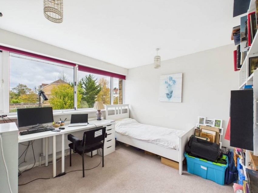 Images for Wraysbury, Berkshire EAID:2640919782 BID:WRA