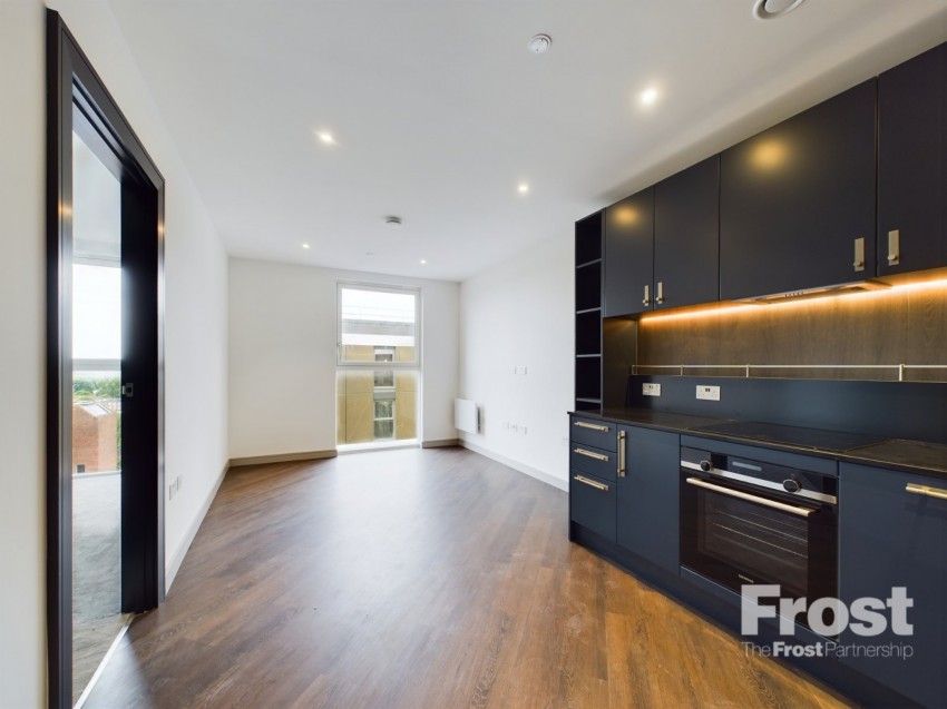 Images for Eden Grove, 2 Eden Grove, Staines-Upon-Thames, Surrey EAID:2640919782 BID:STL