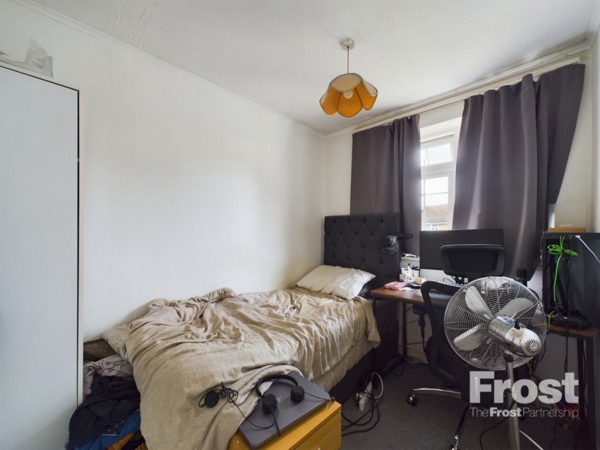 Images for Staines-upon-Thames, Surrey EAID:2640919782 BID:STL