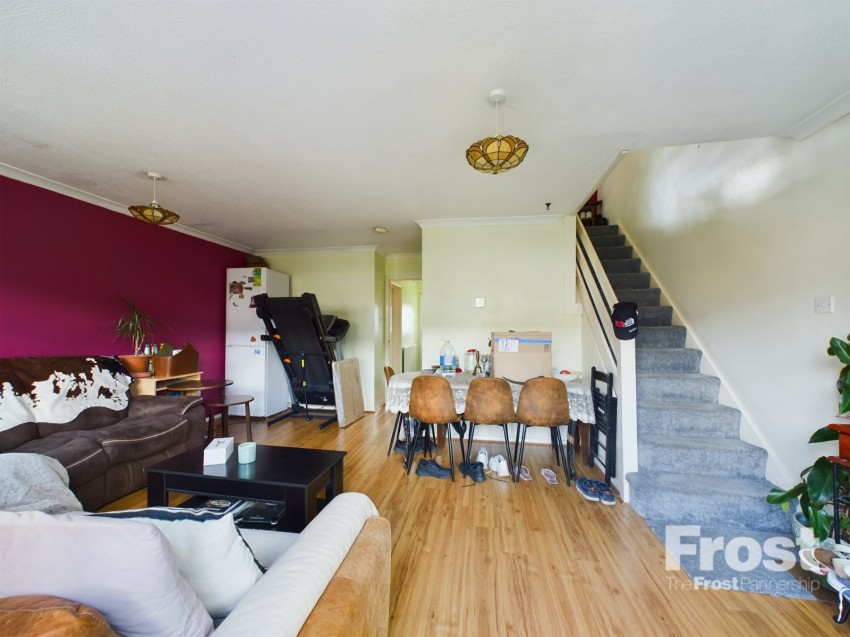 Images for Staines-upon-Thames, Surrey EAID:2640919782 BID:STL