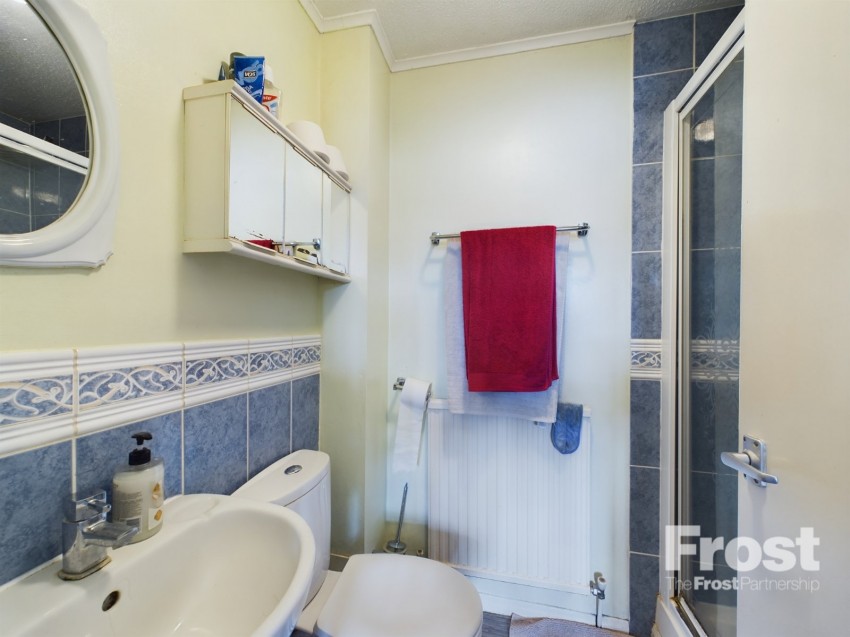 Images for Staines-upon-Thames, Surrey EAID:2640919782 BID:STL