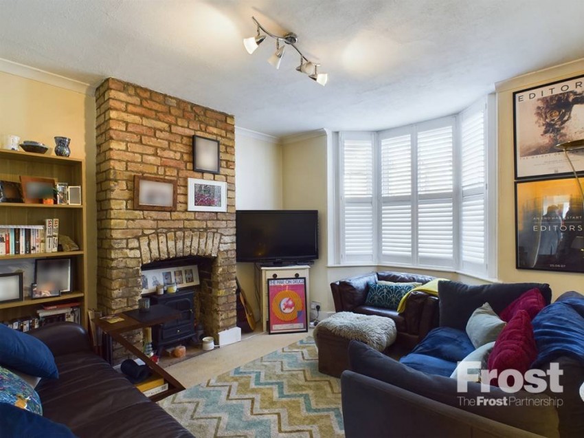 Images for Staines-upon-Thames, Surrey EAID:2640919782 BID:STA