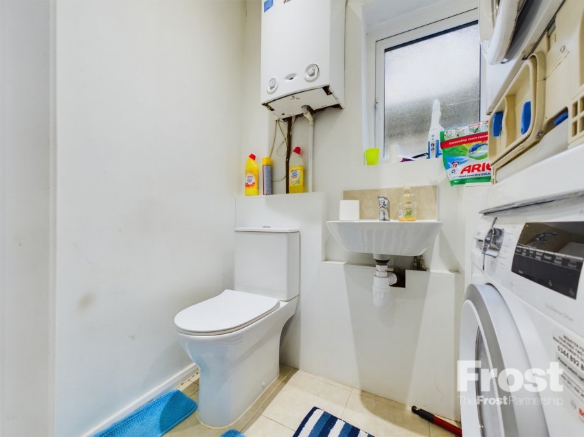 Images for Staines-upon-Thames, Surrey EAID:2640919782 BID:STL