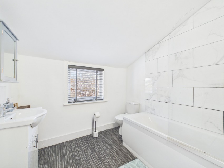 Images for Staines-upon-Thames, Surrey EAID:2640919782 BID:STL