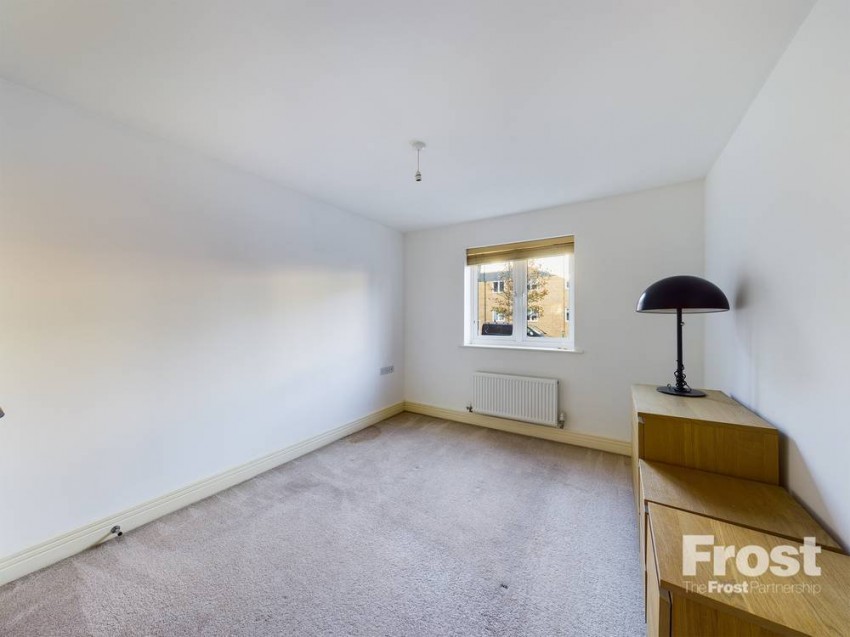 Images for Staines-upon-Thames, Surrey EAID:2640919782 BID:STL