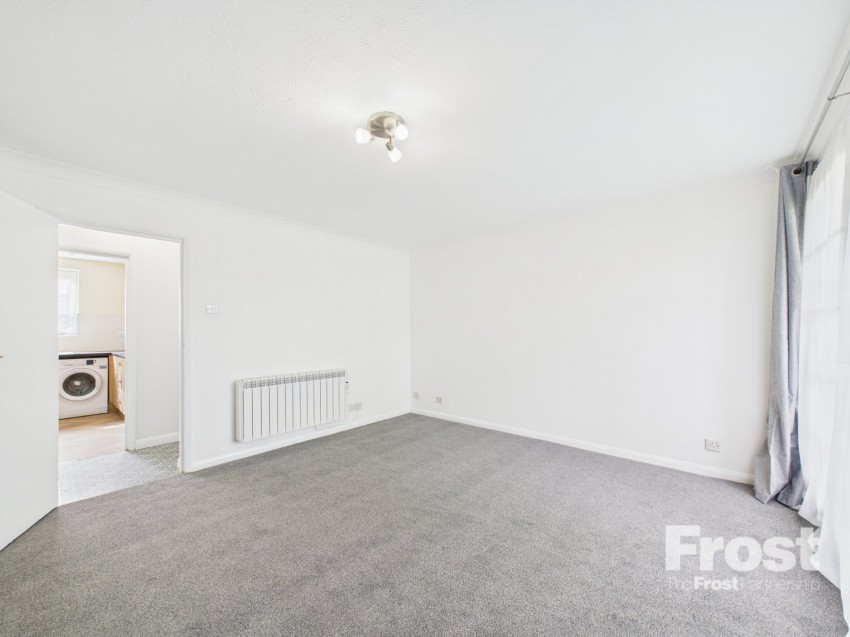 Images for Staines-Upon-Thames, Middlesex EAID:2640919782 BID:STL