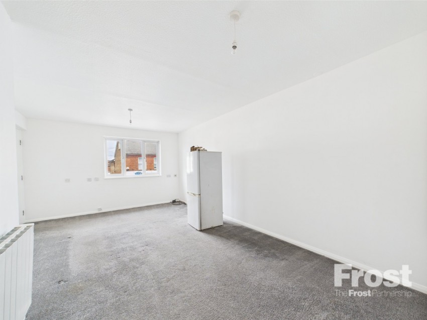 Images for Datchet, Slough, Berkshire EAID:2640919782 BID:STL