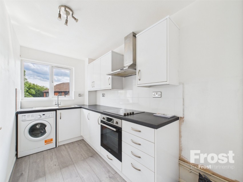 Images for Datchet, Slough, Berkshire EAID:2640919782 BID:STL