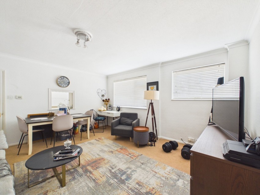 Images for Strode Street, Egham, Surrey EAID:2640919782 BID:STL