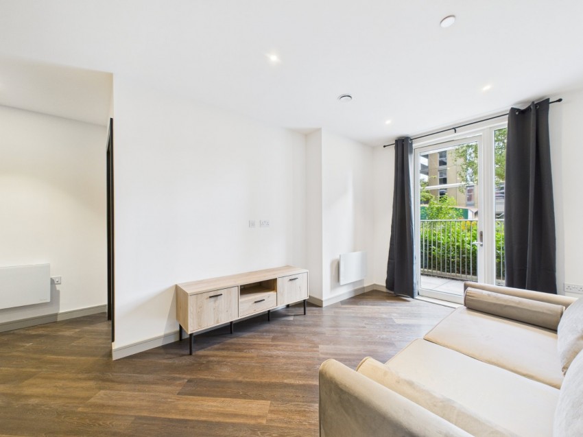 Images for Eden Grove, 2 Eden Grove, Staines-Upon-Thames, Surrey EAID:2640919782 BID:STL
