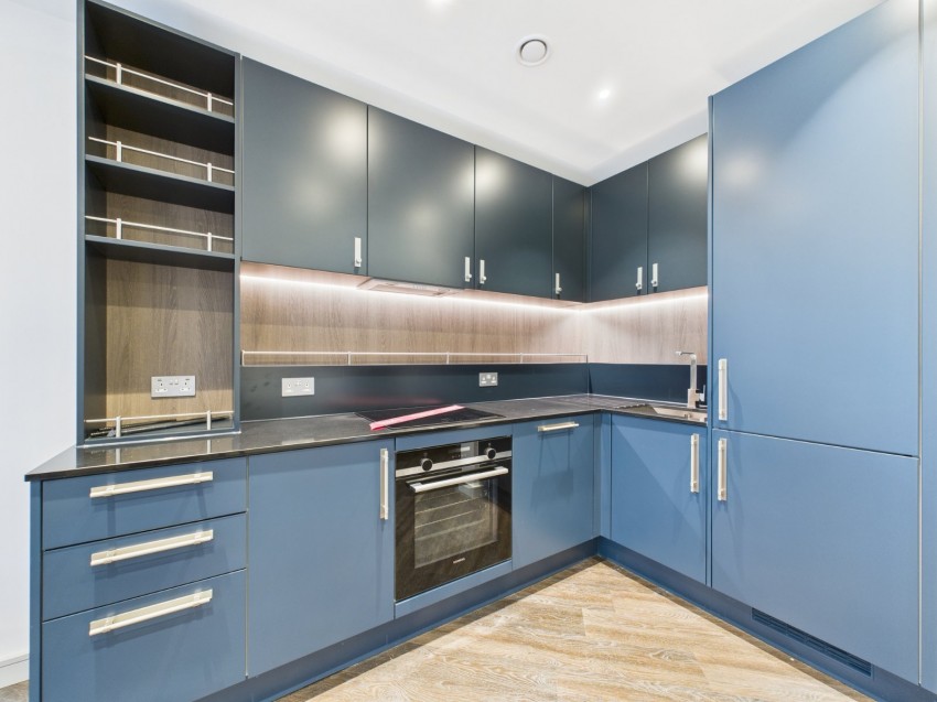 Images for Eden Grove, 2 Eden Grove, Staines-Upon-Thames, Surrey EAID:2640919782 BID:STL