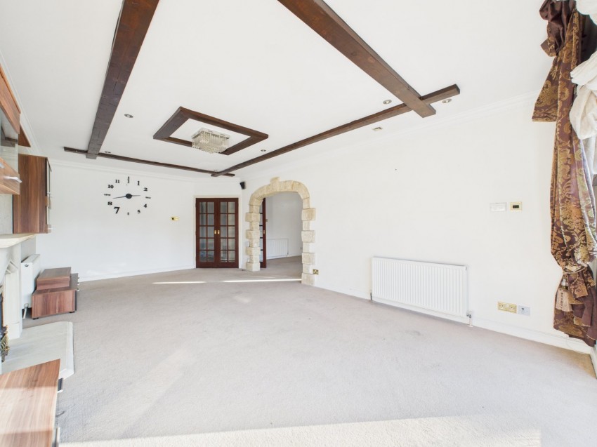 Images for Wraysbury, Staines-upon-Thames, Berkshire EAID:2640919782 BID:STL