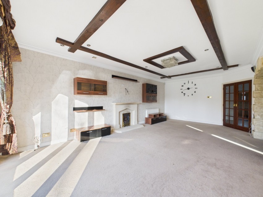 Images for Wraysbury, Staines-upon-Thames, Berkshire EAID:2640919782 BID:STL